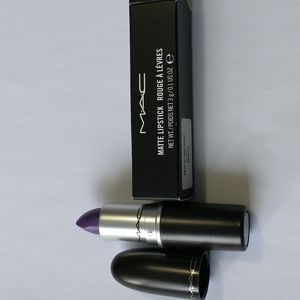 Matte Lipstick